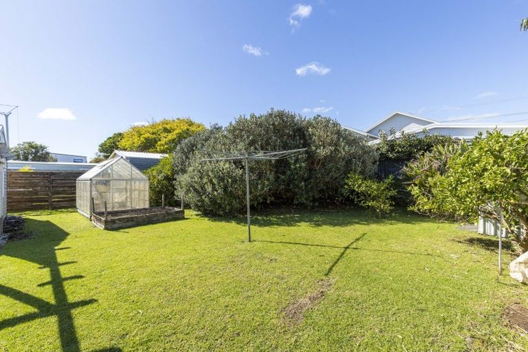 Photo of property in 20 Princes Street, Fitzroy, New Plymouth, 4312