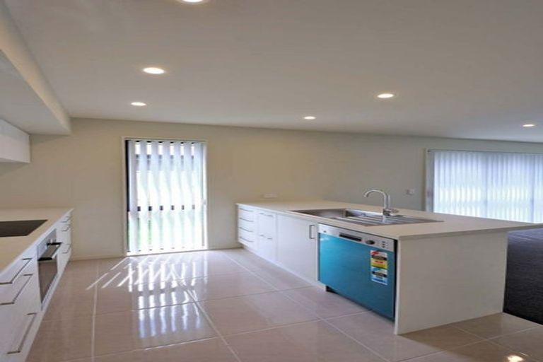 Photo of property in 77 Sutherland Drive, Kaiapoi, 7630