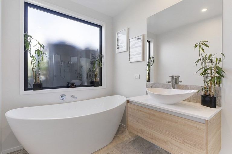 Photo of property in 85a Topaz Drive, Papamoa Beach, Papamoa, 3118