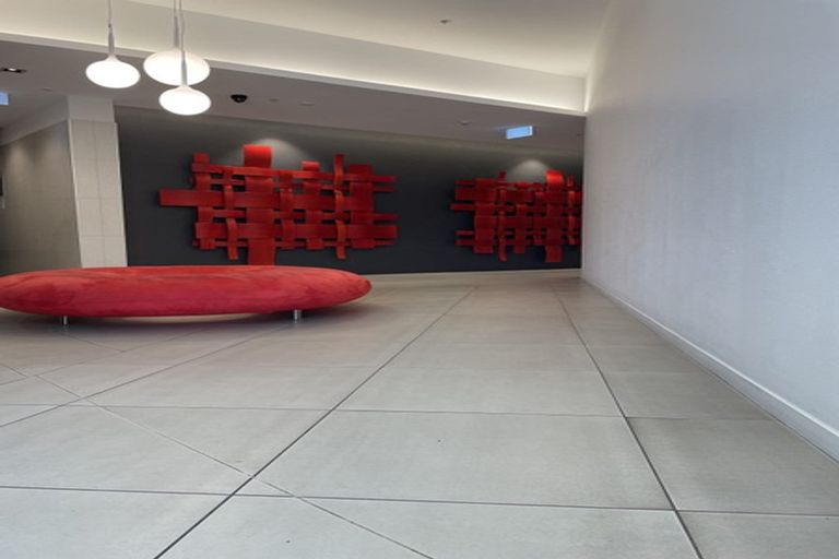 Photo of property in Piermont Apartments, 5c/82 Cable Street, Te Aro, Wellington, 6011