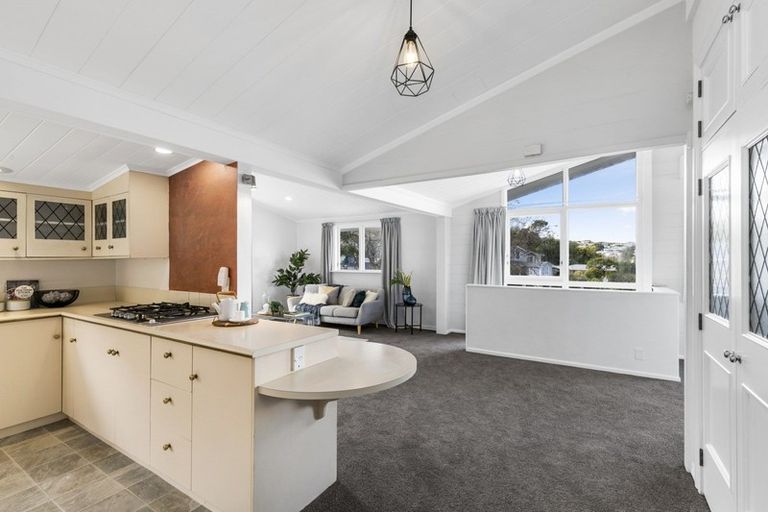 Photo of property in 29 Acacia Avenue, Maungaraki, Lower Hutt, 5010