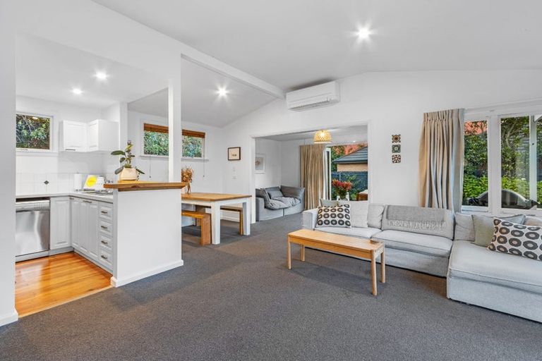 Photo of property in 47 Croziers Road, St Albans, Christchurch, 8052