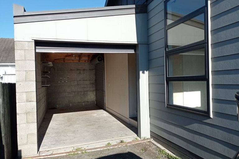 Photo of property in 996b Tremaine Avenue, Roslyn, Palmerston North, 4414