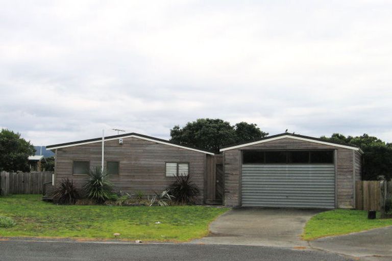 Photo of property in 19 The Southern Isle, Omaha, 0986