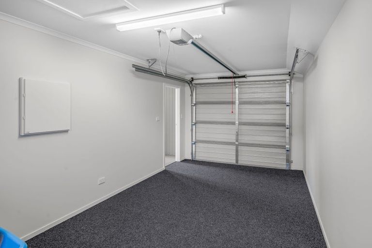 Photo of property in 75 Waruhia Crescent, Rototuna North, 3281