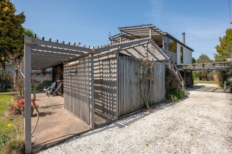 Photo of property in 4 Tuki Street, Tauranga Taupo, Turangi, 3382