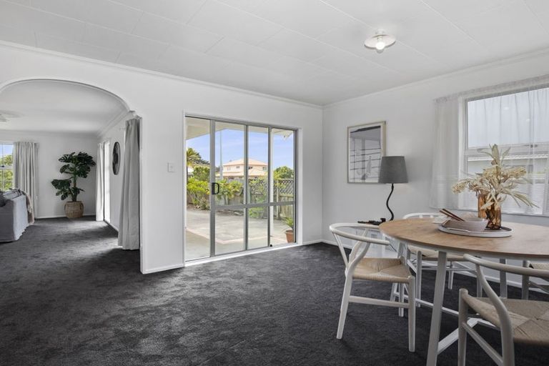 Photo of property in 18 Te Kupe Road, Paraparaumu Beach, Paraparaumu, 5032