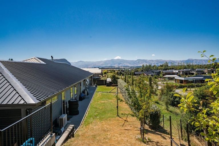 Photo of property in 12 Turnbull Crescent, Wanaka, 9305