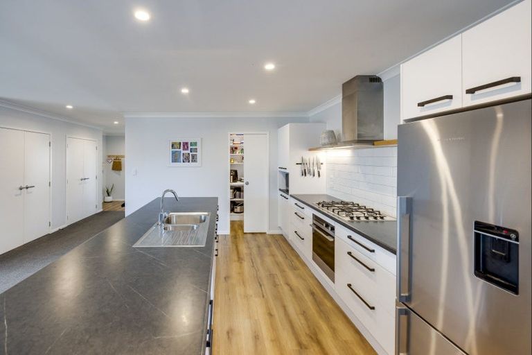 Photo of property in 26 Hurunui Drive, Te Awa, Napier, 4110