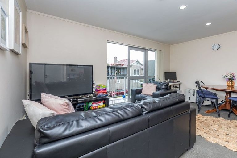 Photo of property in 205/26 Morningside Drive, Morningside, Auckland, 1025