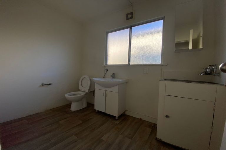 Photo of property in 7/30 Treadwell Street, Naenae, Lower Hutt, 5011