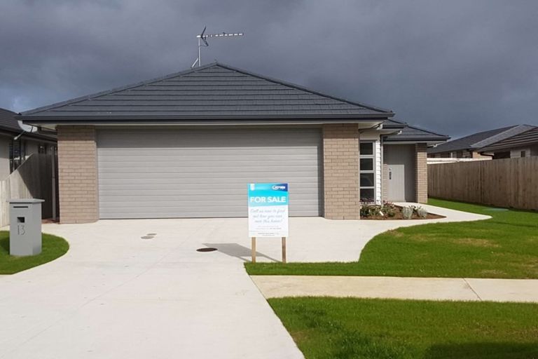 Photo of property in 13 Makatiti Street, Pukekohe, 2120