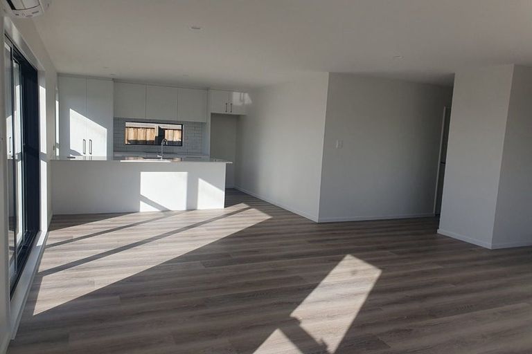 Photo of property in 1 Wulfstan Lane, Rolleston, 7614