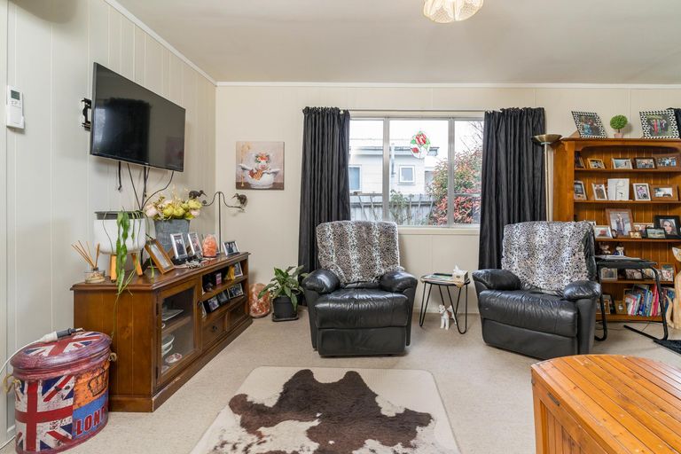 Photo of property in 12 Sefton Street, Twizel, 7901