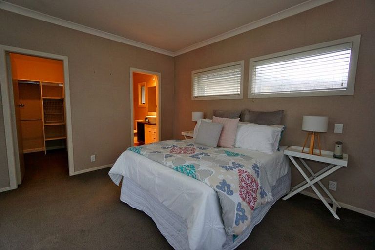 Photo of property in 283 Cambridge Road, Hillcrest, Hamilton, 3216