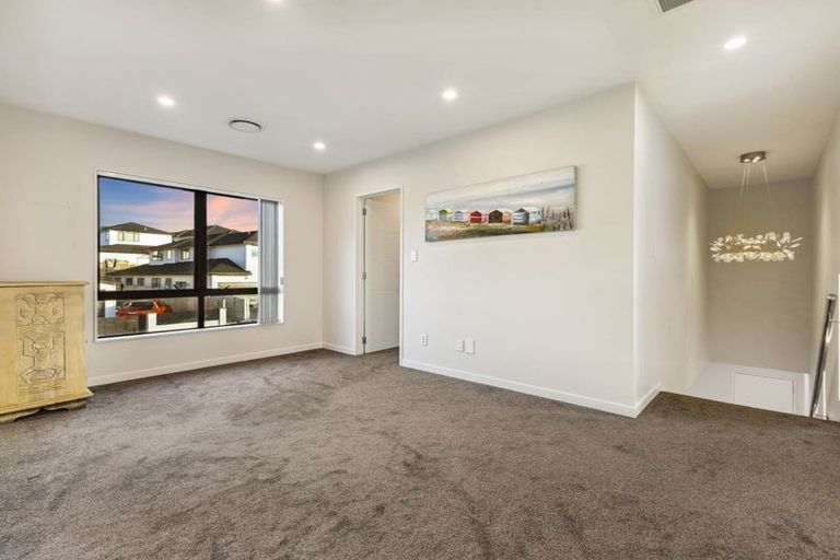Photo of property in 44 Tannaghmore Drive, Flat Bush, Auckland, 2019