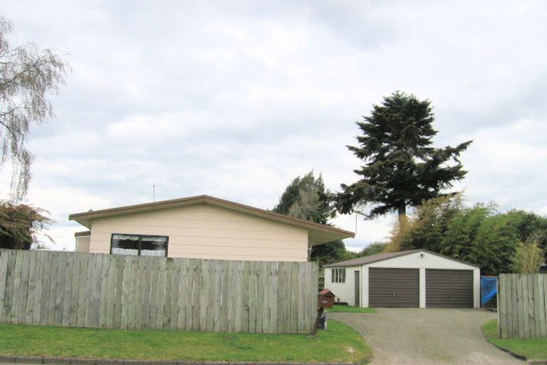 Photo of property in 90a Clayton Road, Mangakakahi, Rotorua, 3015