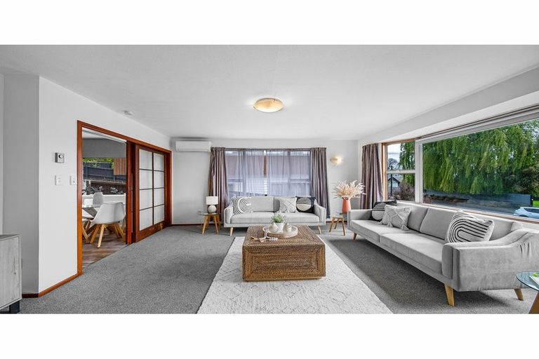 Photo of property in 2/160 Centaurus Road, Saint Martins, Christchurch, 8022