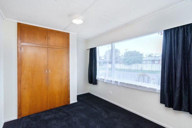 Photo of property in 17 John Street, Levin, 5510