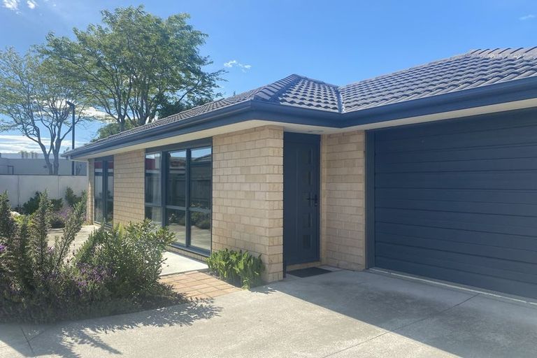 Photo of property in 15c Johns Road, Belfast, Christchurch, 8051