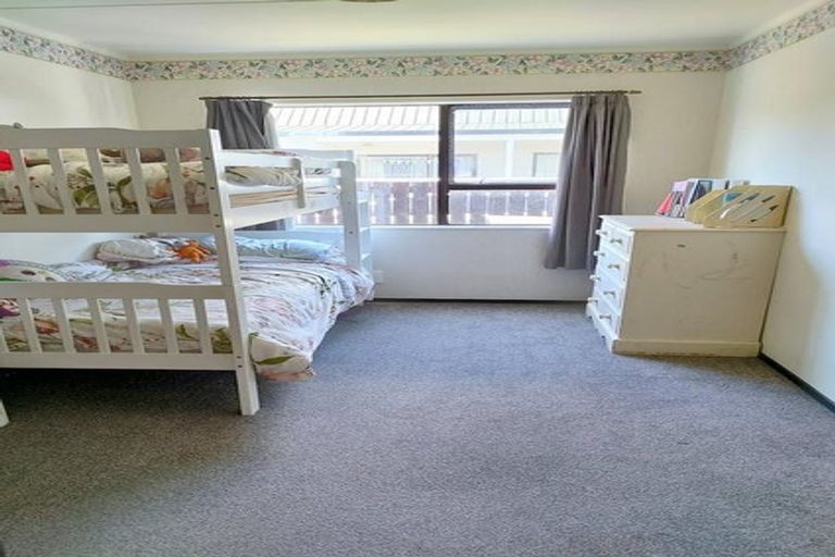 Photo of property in 2/17 Ranui Road, Stoke, Nelson, 7011