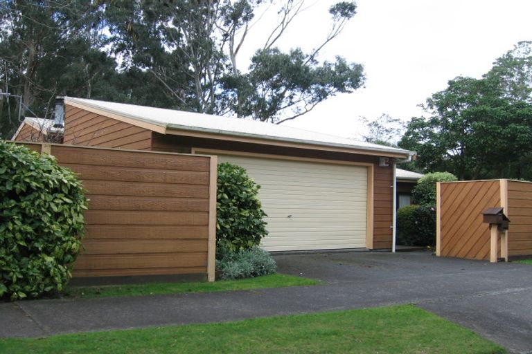 Photo of property in 126 Atawhai Road, Fitzherbert, Palmerston North, 4410