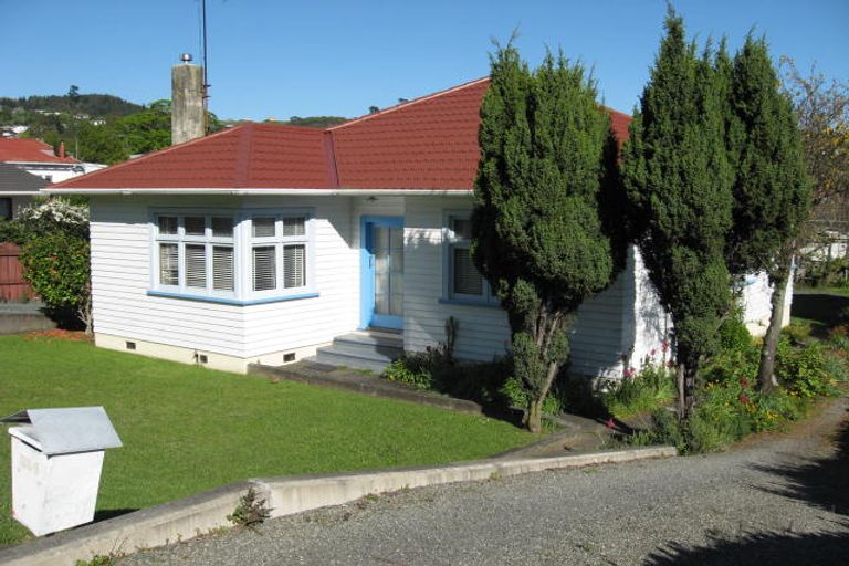 Photo of property in 114 Waimea Road, Nelson South, Nelson, 7010
