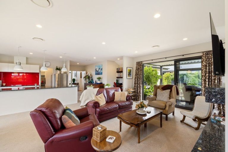 Photo of property in 3 Pemberton Drive, Amberley, 7410
