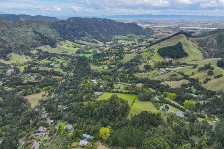 Photo of property in 15 Mangotahi Road, Thames, 3577