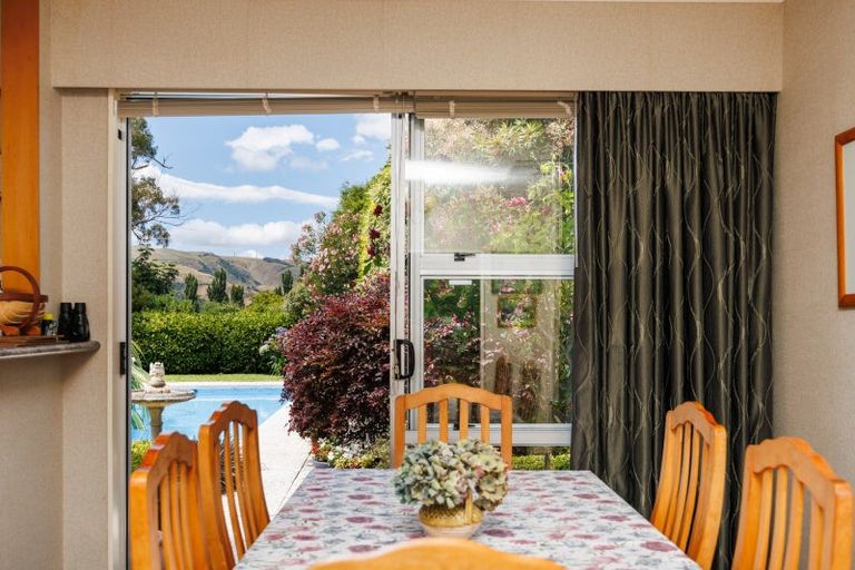 Photo of property in 1498 Napier Road, Ashhurst, 4810