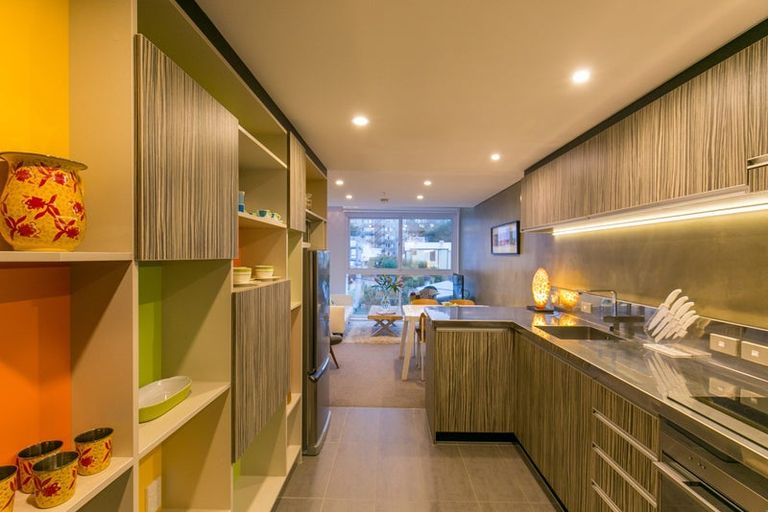 Photo of property in Canvas Apartments, 9/307 Willis Street, Te Aro, Wellington, 6011