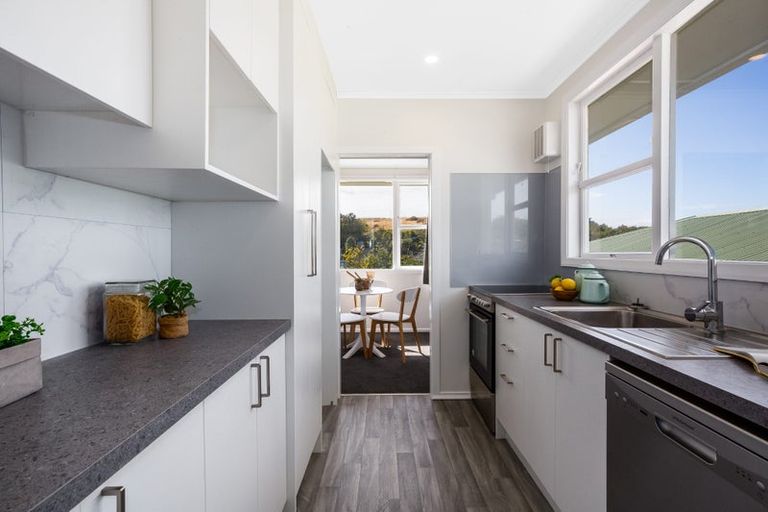 Photo of property in 12 Paenui Street, Titahi Bay, Porirua, 5022