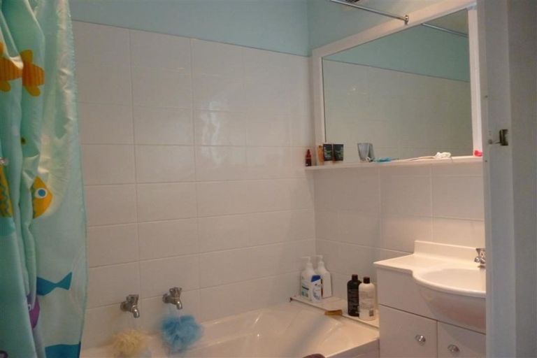 Photo of property in 9 Blake Street, New Brighton, Christchurch, 8061