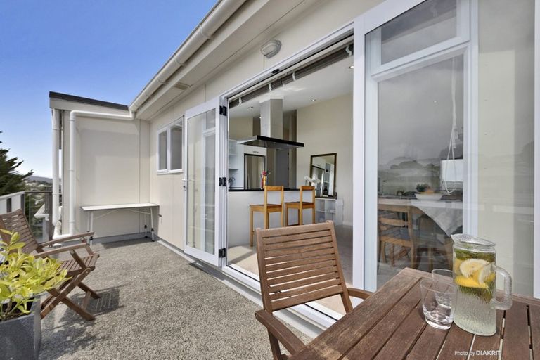 Photo of property in 7/21 Duchess Place, Maupuia, Wellington, 6022