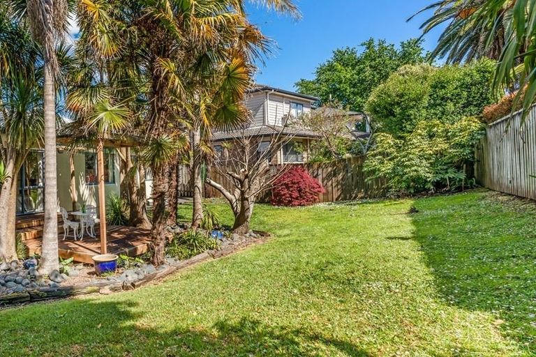 Photo of property in 1/70 Howe Street, Howick, Auckland, 2014