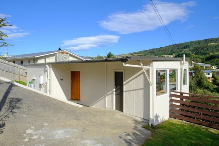 Photo of property in 11 Upland Street, Helensburgh, Dunedin, 9010