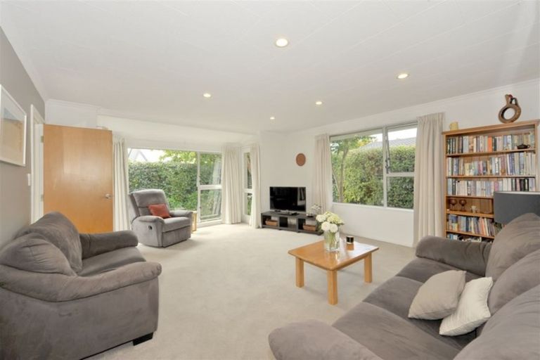 Photo of property in 15 Lloyd Street, Strowan, Christchurch, 8052