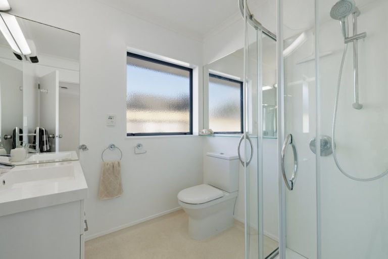 Photo of property in 16 Palm Beach Boulevard, Papamoa Beach, Papamoa, 3118