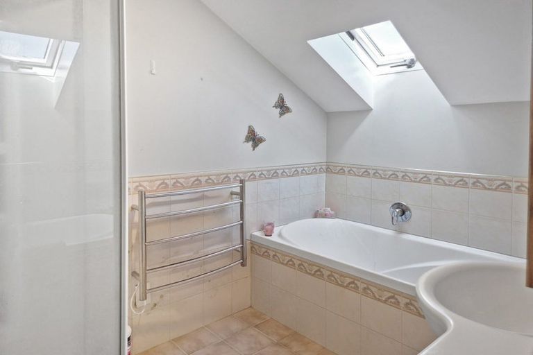 Photo of property in 6 Manning Street, Hamilton Central, Hamilton, 3204