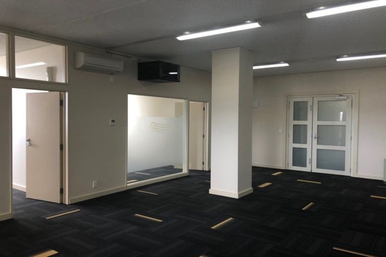 Photo of property in 265 Princes Street, Hawera, 4610