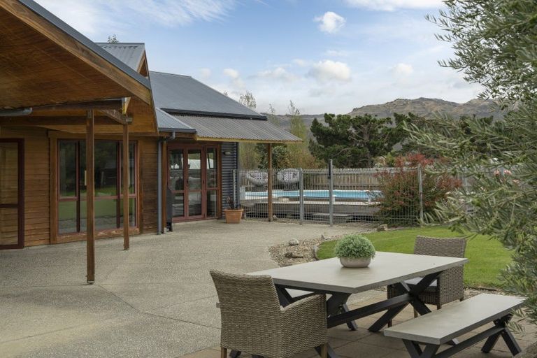 Photo of property in 94a Springvale Road, Clyde, Alexandra, 9391