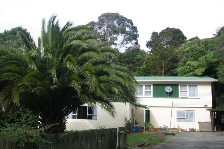 Photo of property in 15 Logie Street, Stokes Valley, Lower Hutt, 5019