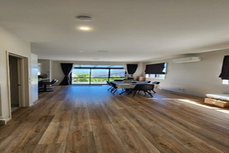 Photo of property in 46 Kea Road, Silverdale, 0932