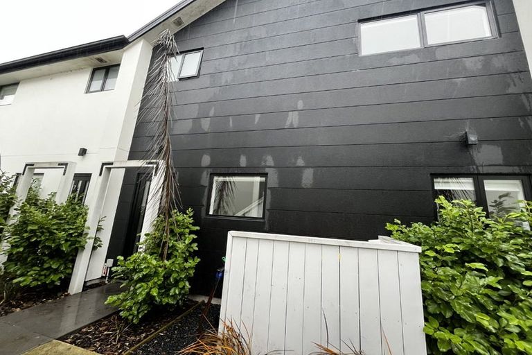 Photo of property in 8/221 Armagh Street, Christchurch Central, Christchurch, 8011