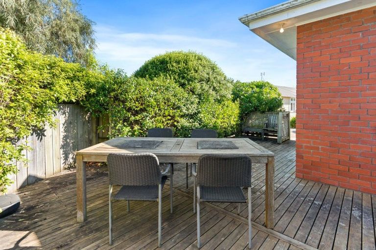 Photo of property in 64 Cologne Street, Martinborough, 5711