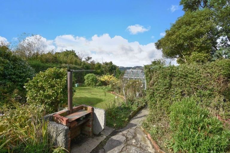 Photo of property in 8 Matai Street, Ravensbourne, Dunedin, 9022