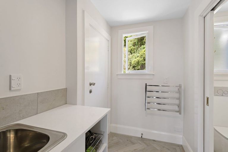 Photo of property in 316 Centaurus Road, Hillsborough, Christchurch, 8022