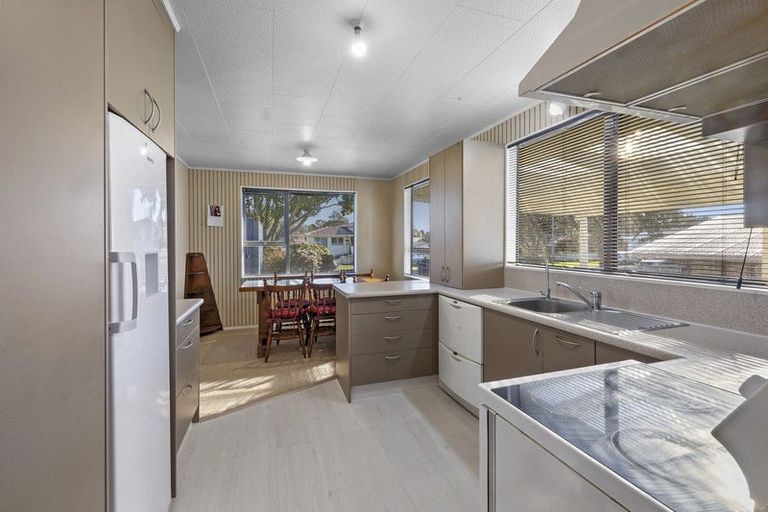 Photo of property in 30 Rahiri Street, Waitara, 4320