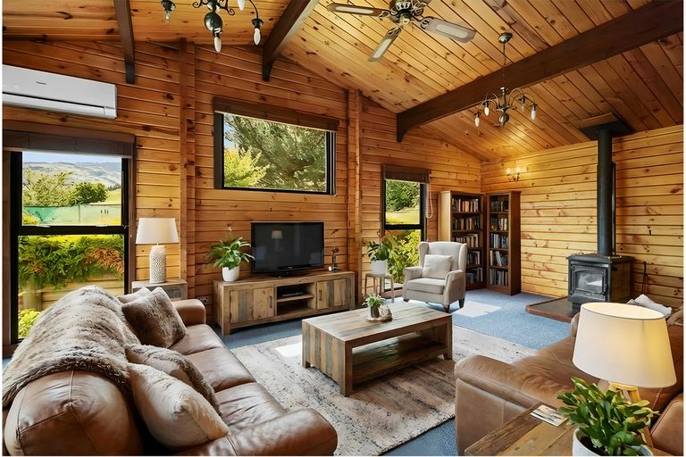 Photo of property in 26 Shields Street, Clyde, 9330