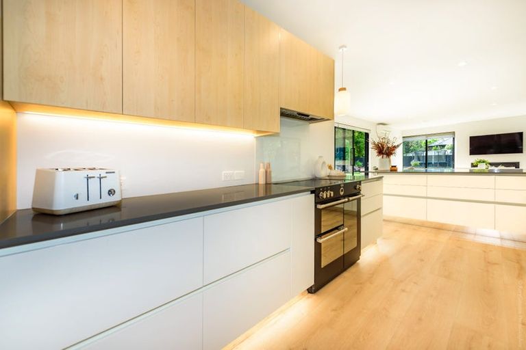 Photo of property in 150 North Belt, Lincoln, 7608